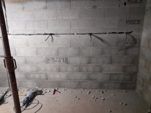 Photo de galerie - Pause électricité  avant  isolation  