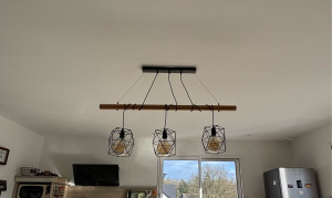 Photo de galerie - Installation d’un luminaire