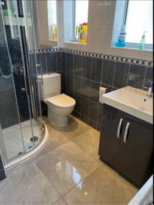 Photo de galerie - Nettoyage complet de la salle de bain.