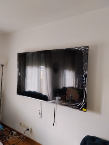 Photo de galerie - Fixation d'une TV au mur (placo)