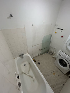 Photo de galerie - Salle de bain clef en main ( avant ) 