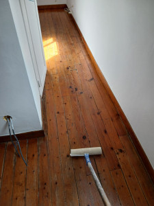 Photo de galerie -      couches vernis


