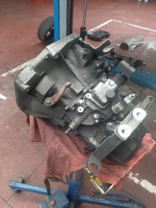 Photo de galerie - Remplacement boîte de vitesse alfa Roméo mito 