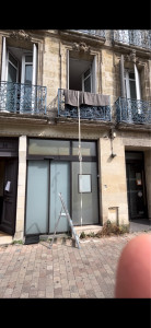 Photo de galerie - Livraison Bordeaux, passage par fenêtre
