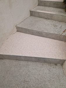 Photo de galerie - Rénovation résine de marbre extérieur