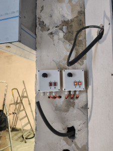 Photo de galerie - Installation de variateur hotte cuisine 