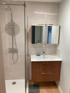 Photo de galerie - SALLE DE BAIN