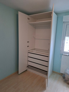 Photo de galerie - Armoire ikea 