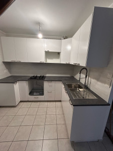 Photo de galerie - Cuisine entière posée 