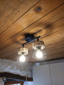 Photo de galerie - Pose de luminaire . 