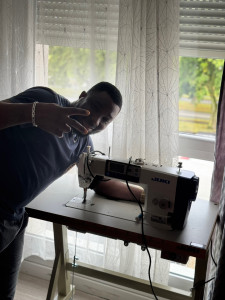 Photo de galerie - Je suis couturière 