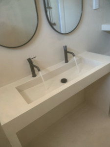 Photo de galerie - Salle de bain béton ciré 