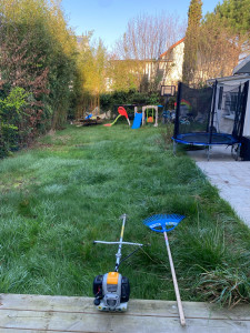 Photo de galerie - Tonte de pelouse - Débroussaillage