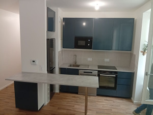 Photo de galerie - Superbe réalisation d’une cuisine IKEA : installation professionnelle, finitions irréprochables et respect parfait des délais.
Un travail soigné qui allie précision et efficacité, pour un résultat à la hauteur des attentes du client. 