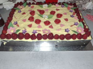 Photo de galerie - Gateau framboise 