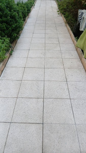 Photo de galerie - Nettoyage terrasse , cour de jardins 