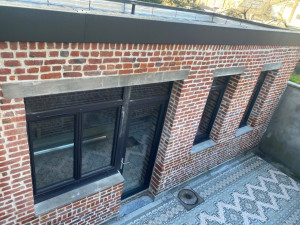 Photo de galerie - Montage ancien Briques, ponçage pose de jointe 