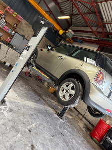 Photo de galerie - Réparation voiture