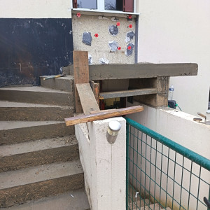 Photo de galerie - Couler béton escalier 