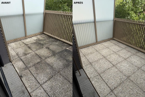 Photo de galerie - Nettoyage de terrasse en appartement avec un traitement décapant