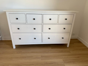 Photo de galerie - Montage commode IKEA 