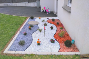 Photo de galerie - Aménagements paysagers en trois couleurs 