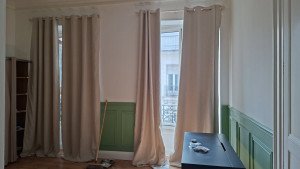 Photo de galerie - Fixation tringle de rideau 