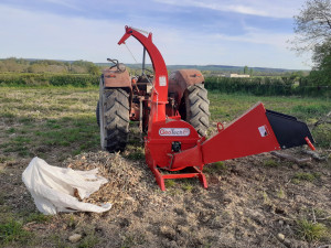 Photo de galerie - Bricolage et multi services