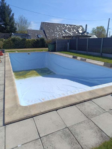 Photo de galerie - Nettoyage et remise en état d’un liner