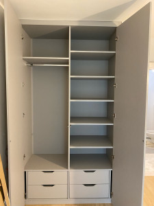 Photo de galerie - Meuble assemblé pièce par pièce et 100% sur-mesure