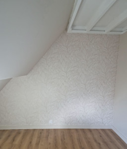 Photo de galerie - Pose de papier a raccord 