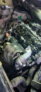 Photo de galerie - Remplacement joint deshuileur sur moteur 1.6l HDI