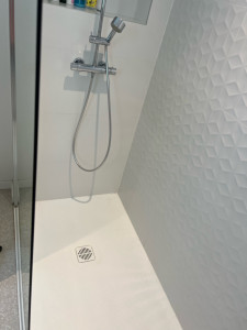 Photo de galerie - Cabine de douche , syphon ✨