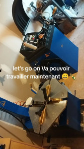 Photo de galerie - Machine à pneus et équilibreuse 