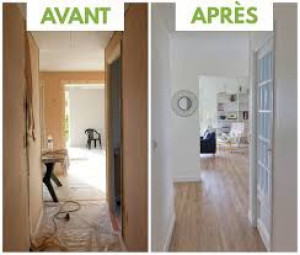 Photo de galerie - Le avant âpre par l’équipe, la colonne blanche