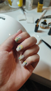 Photo de galerie - Pose d'ongles Americaine, passion développé avec les années que je peux également pratiquer (certaines limites dans le nails art) 