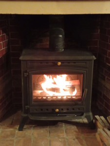 Photo de galerie - Pose de poêle à bois 