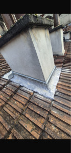 Photo de galerie - Réfection d’une souche de cheminée en zinc et plomb 