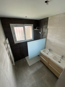 Photo réalisation - Plomberie - Installation sanitaire - Tommy (T.P Plomberie) - Aurec-sur-Loire : Salle de bain APRÈS 