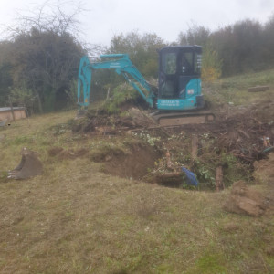 Photo de galerie - Terrassement remise à niveau de terrain 