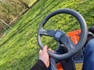 Photo de galerie - Tonte de pelouse - Débroussaillage