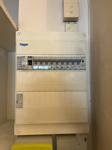 Photo de galerie - Tableau Hager
