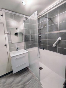 Photo de galerie - Rénovation salle de bain complet  