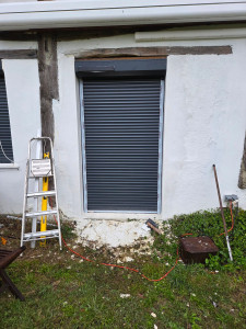 Photo de galerie - Posé de volet roulant solaire ;) 
