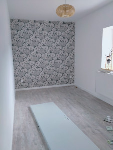 Photo de galerie - Placo collé sur murs intérieurs, b













andes, ponçage, papier peint, parquet flottant sur sous couche ! 