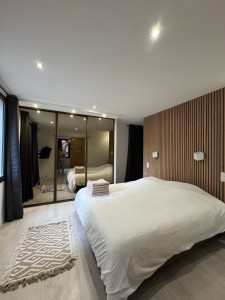 Photo de galerie - Réalisation complète d’une suite parentale, parquet, placo, clostrat 