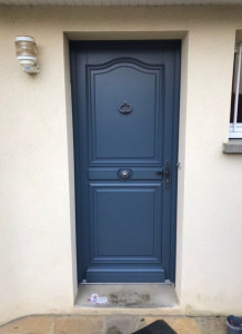 Photo de galerie - Peinture porte