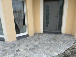 Photo de galerie - Pavage pour perrons d’entrée 