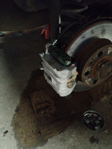 Photo de galerie - Changement étrier de freins 