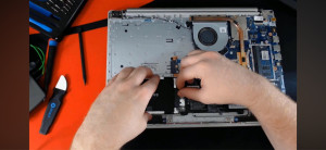 Photo de galerie - Remplacement disque dur par un SSD sur un pc portable
